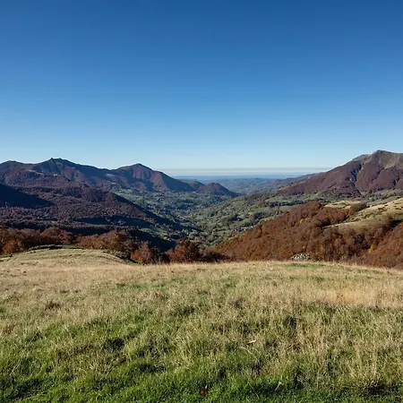 Buron Du Tournel, Un Ecrin D'exception * Le Lioran